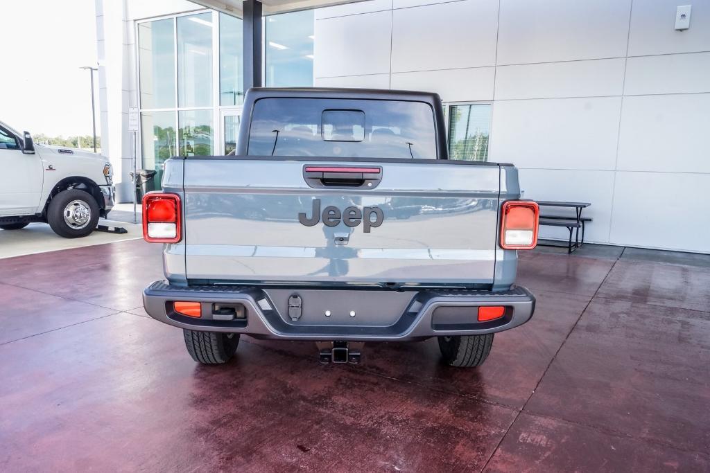 new 2024 Jeep Gladiator car, priced at $49,096