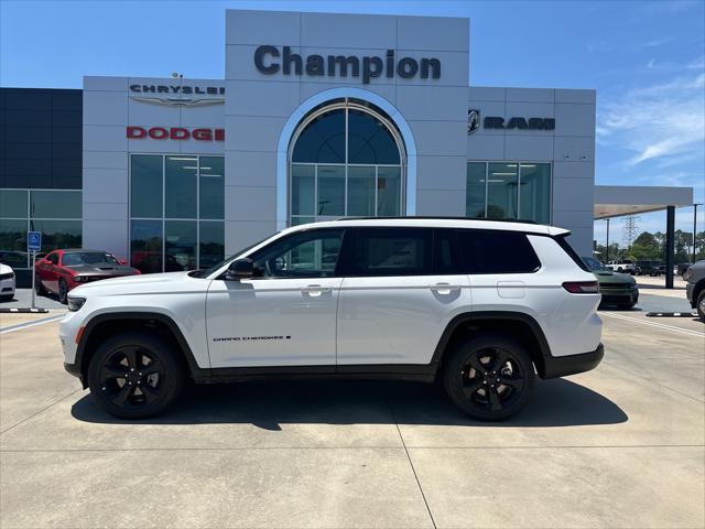 new 2024 Jeep Grand Cherokee L car, priced at $45,477