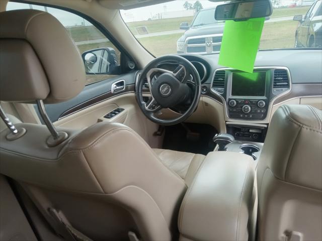 used 2015 Jeep Grand Cherokee car, priced at $10,900