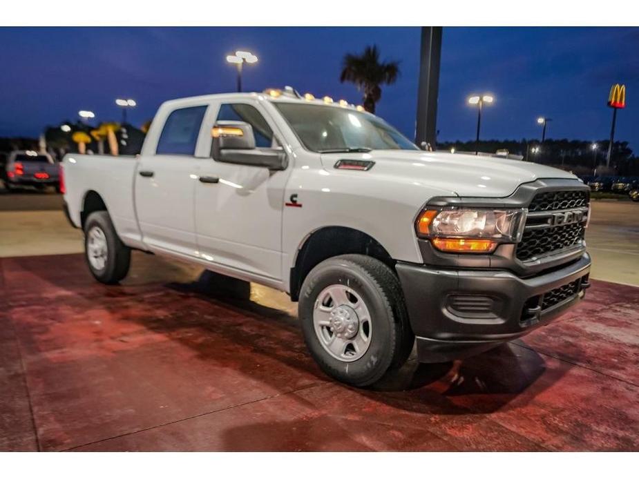 new 2024 Ram 3500 car, priced at $61,460