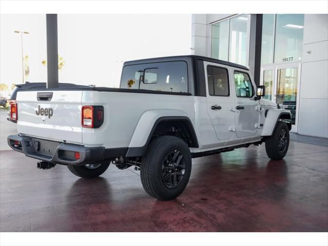 new 2024 Jeep Gladiator car, priced at $51,299