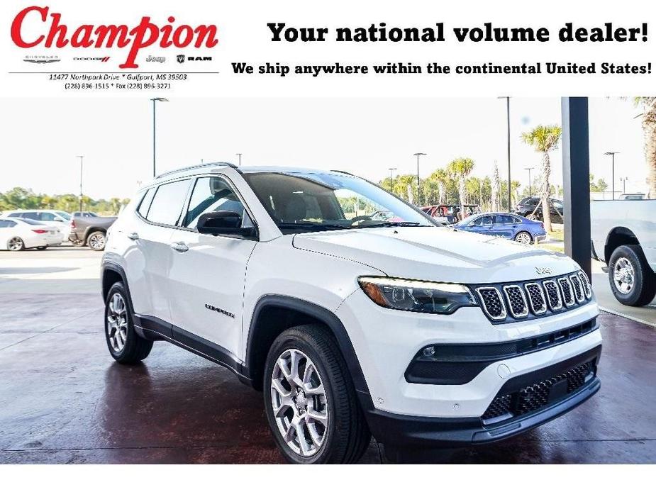 new 2023 Jeep Compass car, priced at $36,000