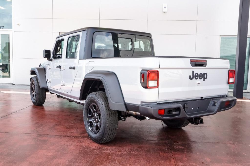 new 2024 Jeep Gladiator car, priced at $43,948