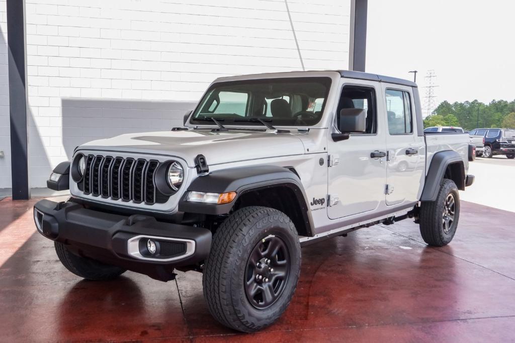 new 2024 Jeep Gladiator car, priced at $43,948