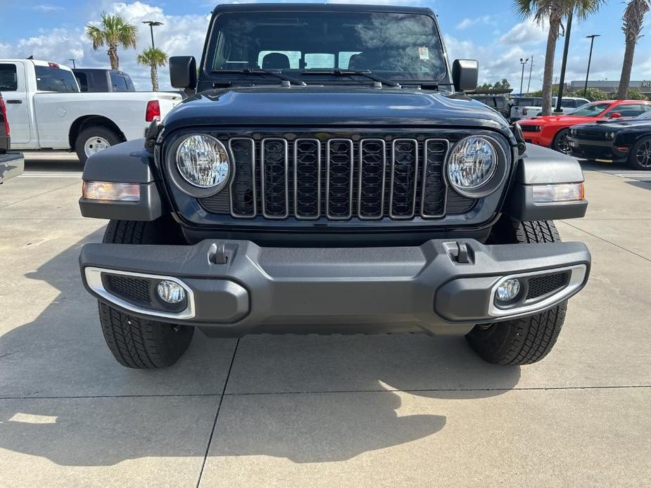 new 2024 Jeep Gladiator car, priced at $43,948