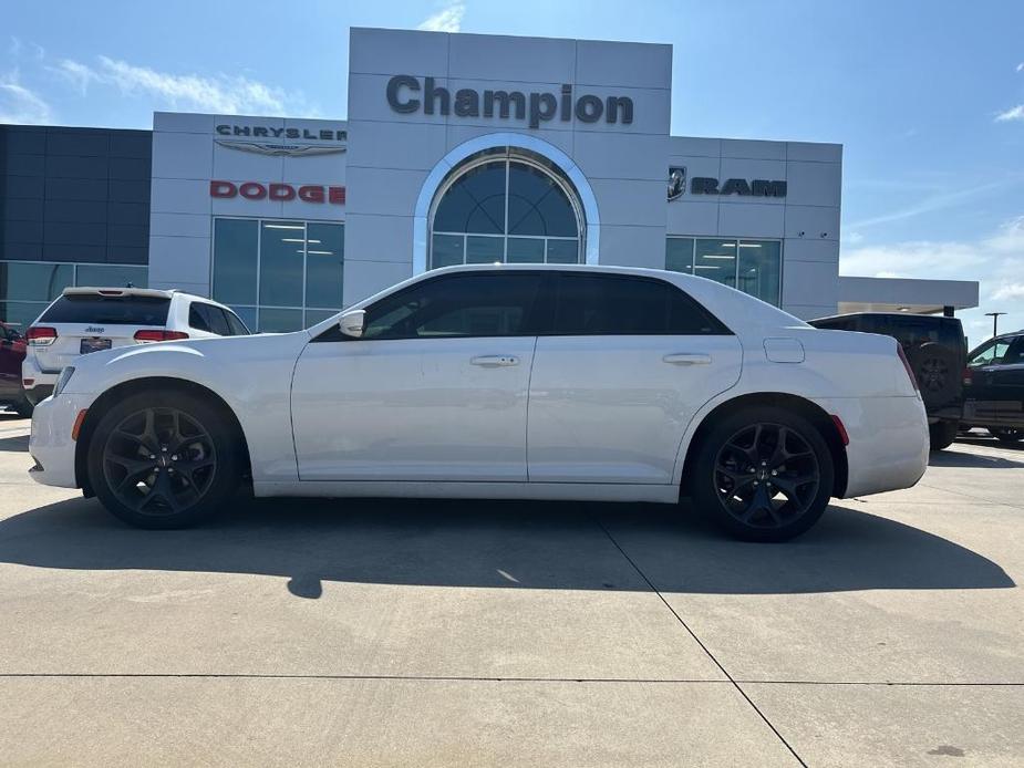 used 2021 Chrysler 300 car, priced at $26,734