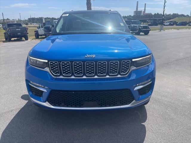 new 2023 Jeep Grand Cherokee car, priced at $57,000