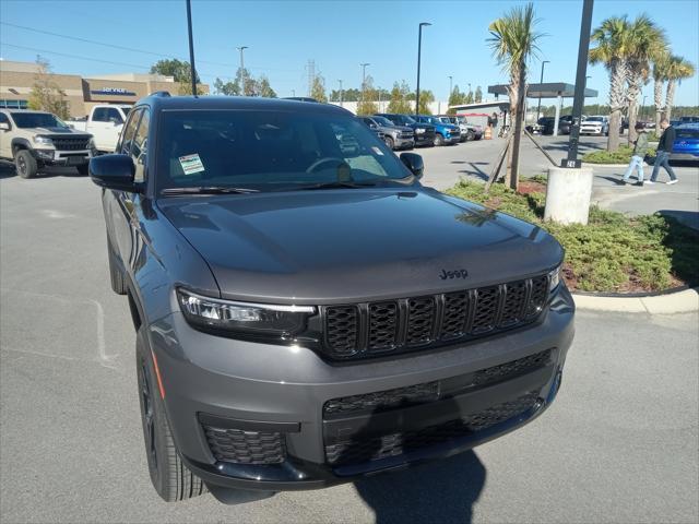 new 2025 Jeep Grand Cherokee L car, priced at $43,025