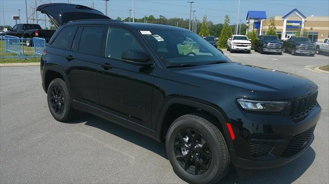 new 2024 Jeep Grand Cherokee car, priced at $38,388