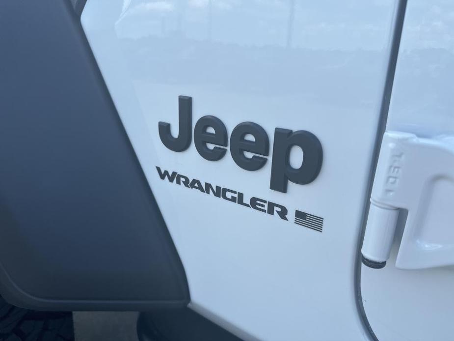 new 2024 Jeep Wrangler car, priced at $52,050