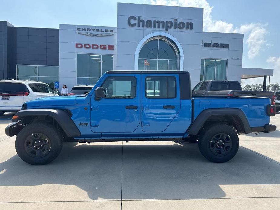 new 2024 Jeep Gladiator car, priced at $39,471