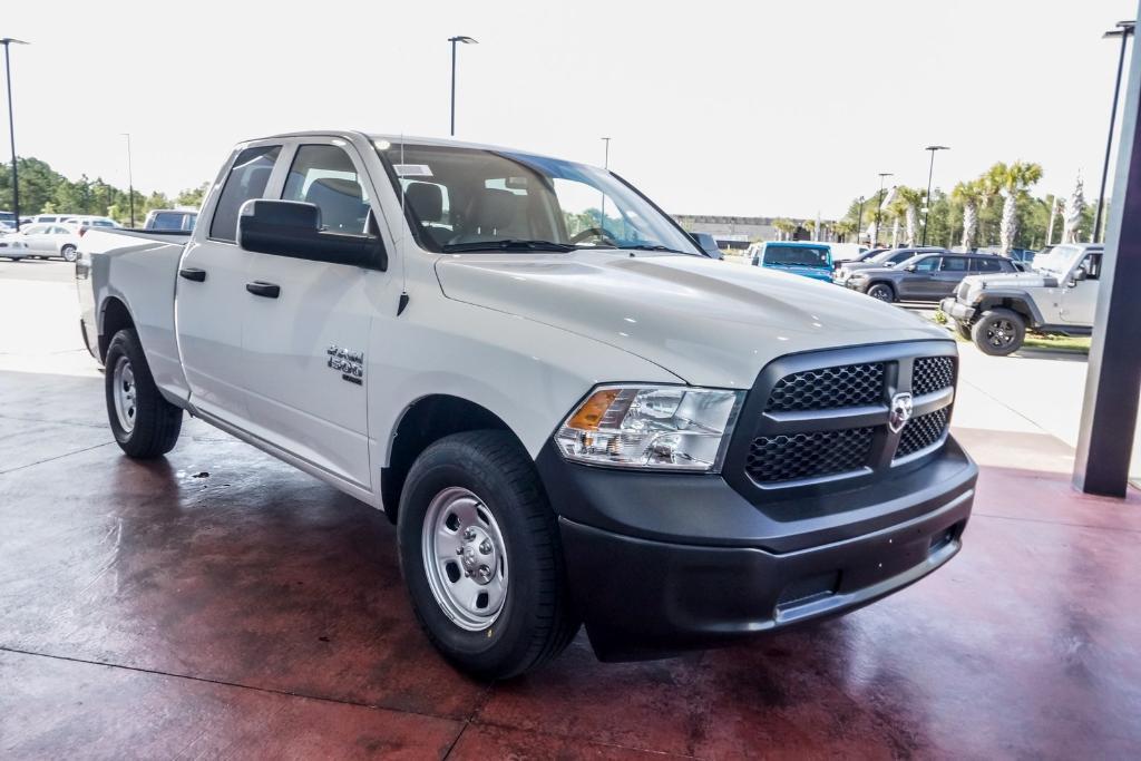 new 2024 Ram 1500 Classic car, priced at $34,323