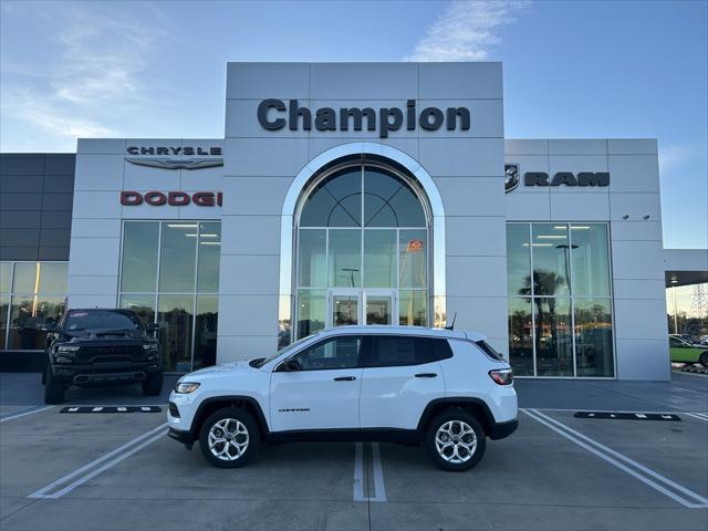 new 2025 Jeep Compass car, priced at $25,495