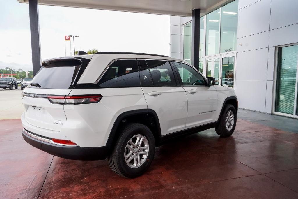 new 2024 Jeep Grand Cherokee car, priced at $36,059