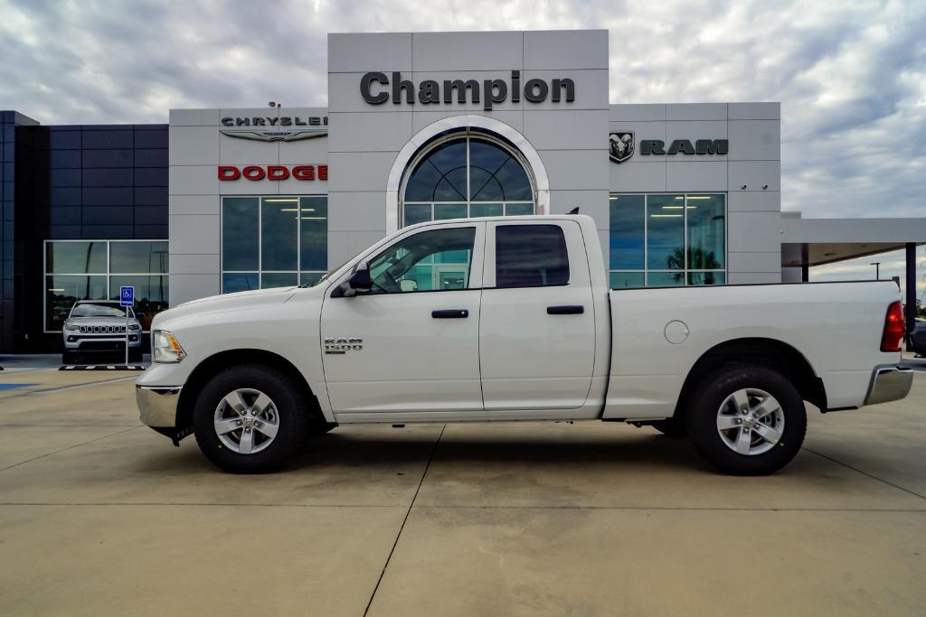 new 2024 Ram 1500 Classic car, priced at $37,671