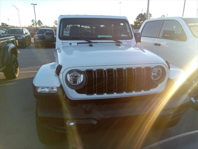 new 2025 Jeep Gladiator car, priced at $39,290