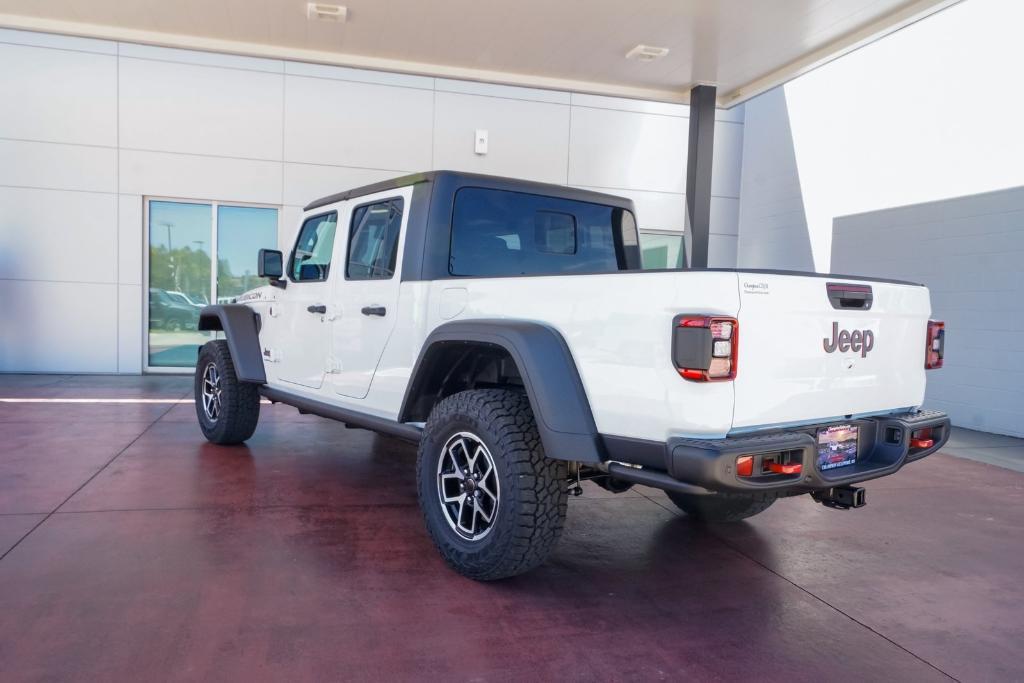 new 2024 Jeep Gladiator car, priced at $50,369