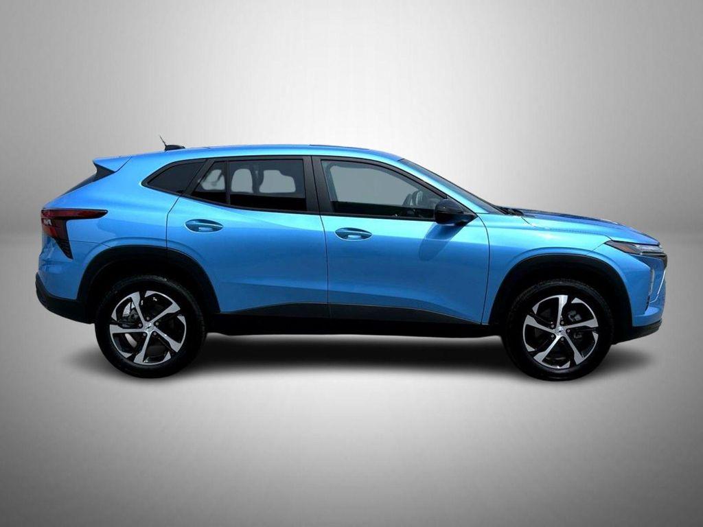 new 2025 Chevrolet Trax car, priced at $25,655