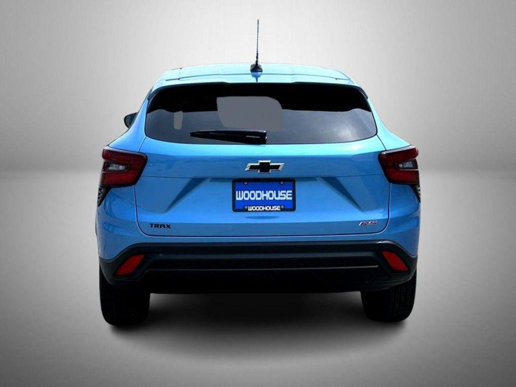 new 2025 Chevrolet Trax car, priced at $25,655