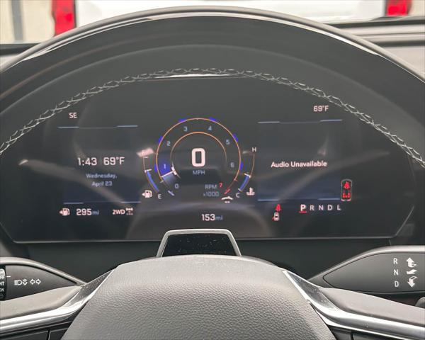 new 2025 Chevrolet Traverse car, priced at $54,803