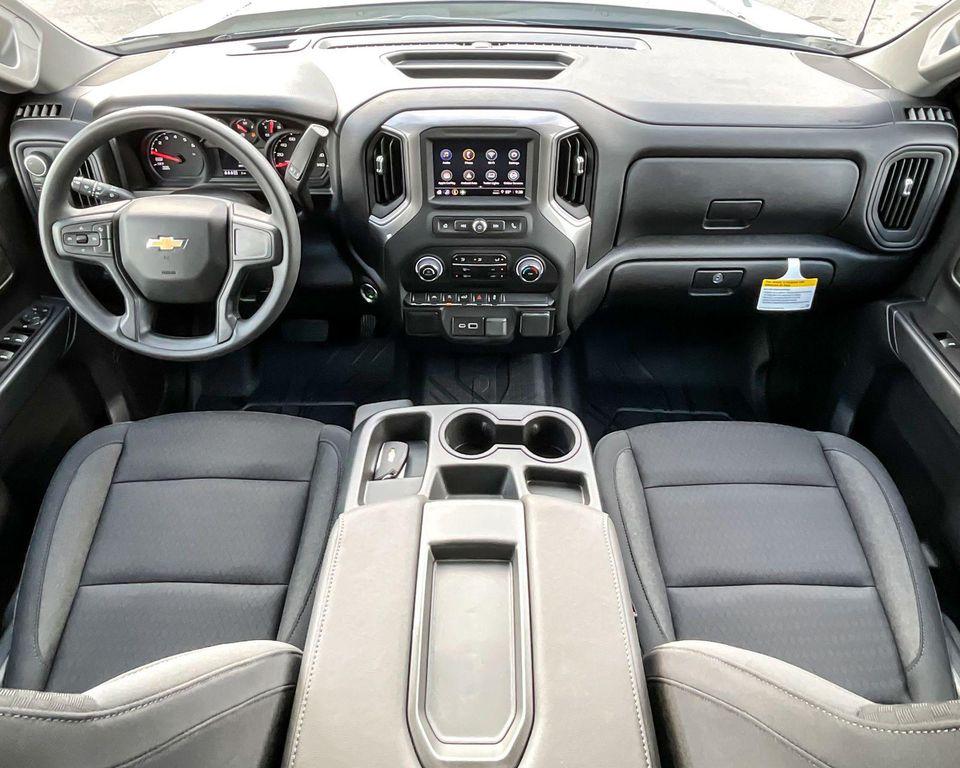 new 2025 Chevrolet Silverado 1500 car, priced at $43,767