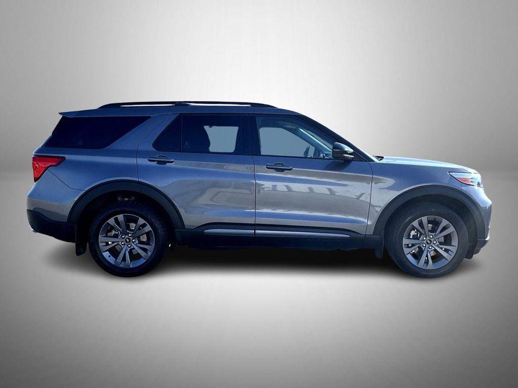 used 2022 Ford Explorer car, priced at $28,122