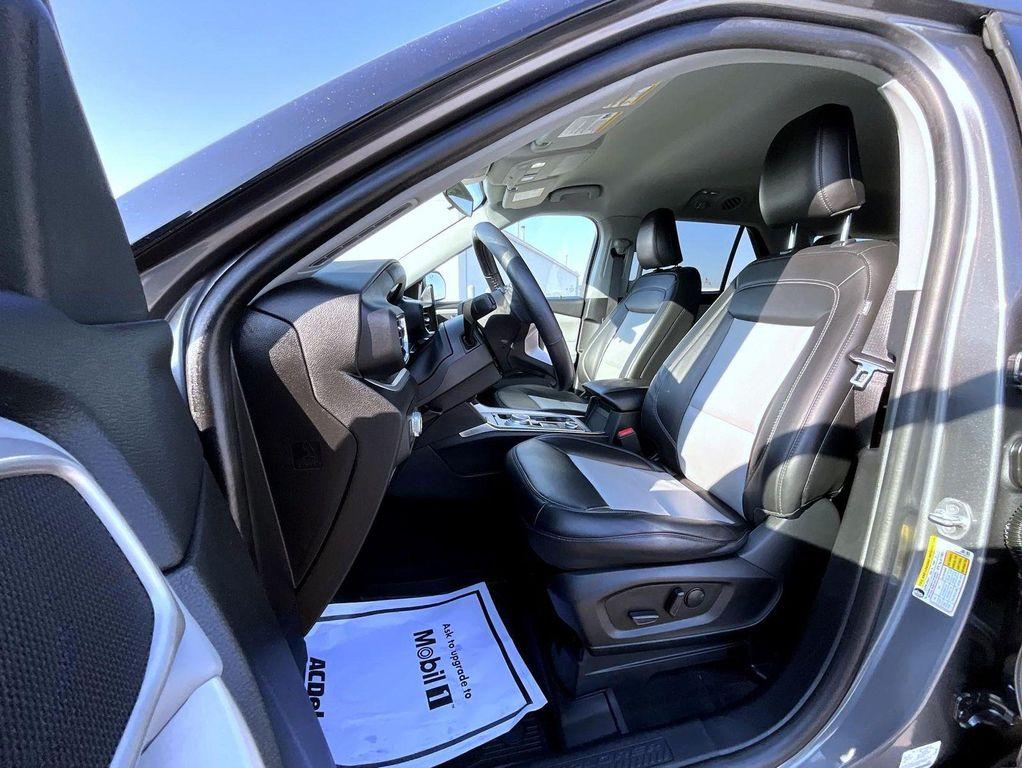 used 2022 Ford Explorer car, priced at $28,122