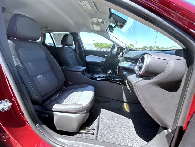new 2025 Chevrolet Trax car, priced at $25,284