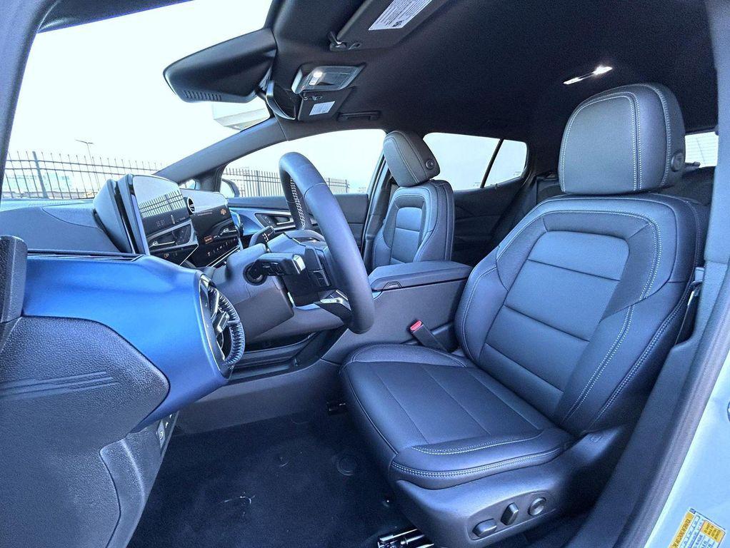 new 2026 Chevrolet Equinox EV car, priced at $40,594