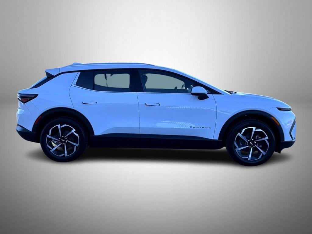 new 2026 Chevrolet Equinox EV car, priced at $40,594