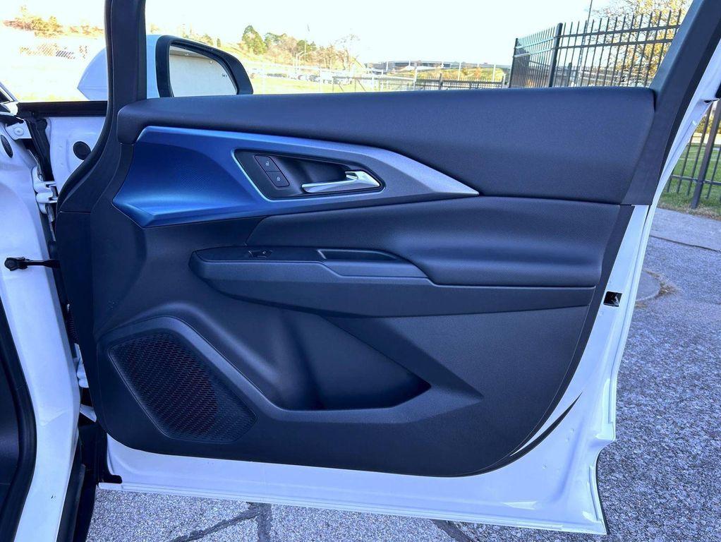 new 2026 Chevrolet Equinox EV car, priced at $40,594