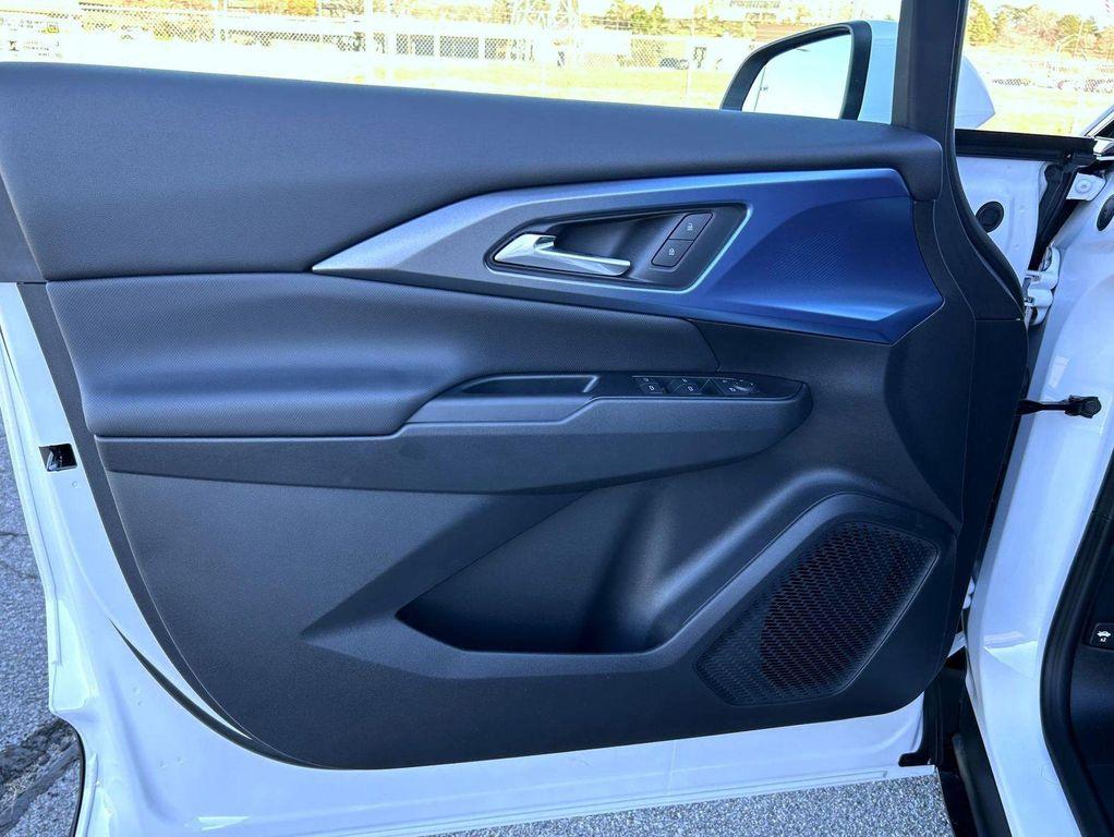 new 2026 Chevrolet Equinox EV car, priced at $40,594