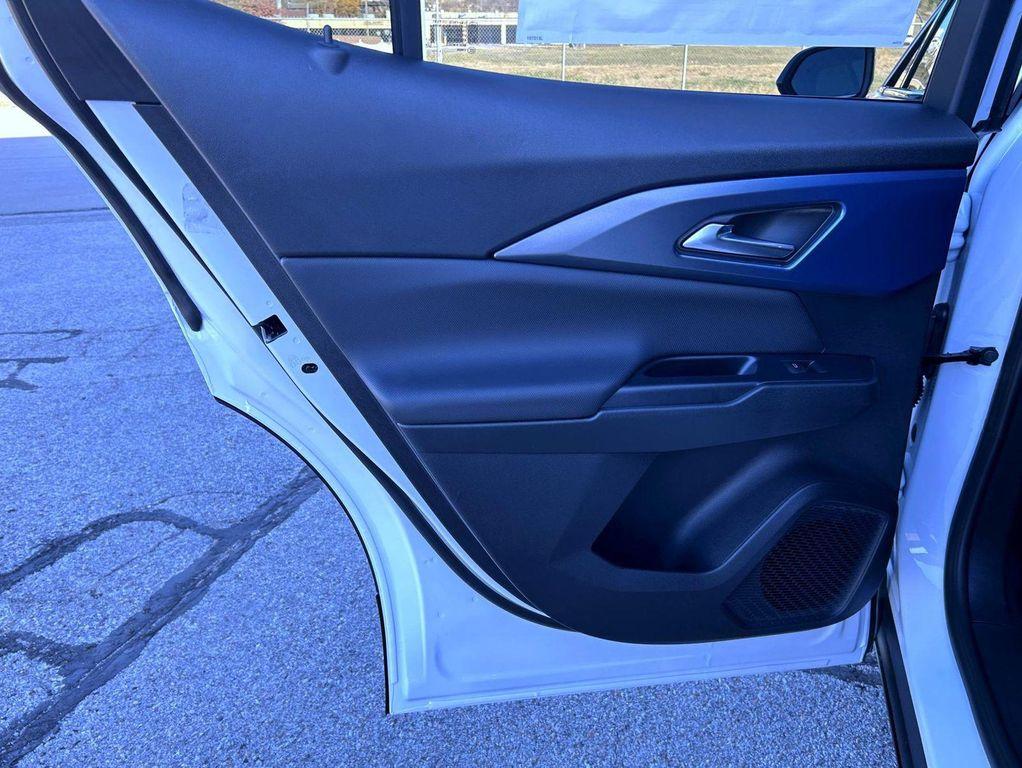 new 2026 Chevrolet Equinox EV car, priced at $40,594