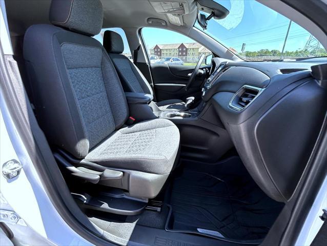used 2024 Chevrolet Equinox car, priced at $27,117