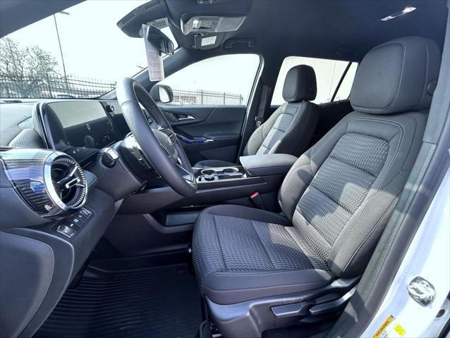 new 2026 Chevrolet Equinox car, priced at $32,245