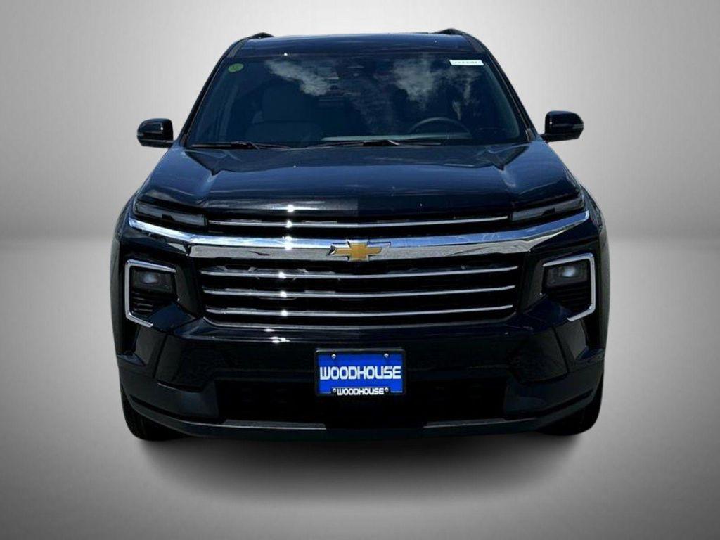 new 2025 Chevrolet Traverse car, priced at $40,994