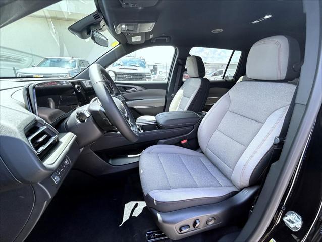 new 2025 Chevrolet Traverse car, priced at $43,850