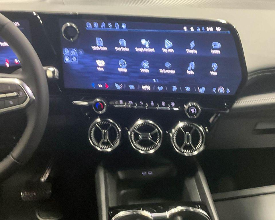 new 2025 Chevrolet Blazer EV car, priced at $46,084