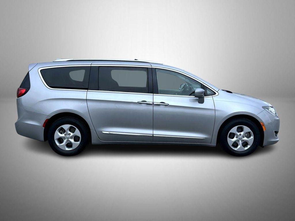 used 2017 Chrysler Pacifica car, priced at $13,198