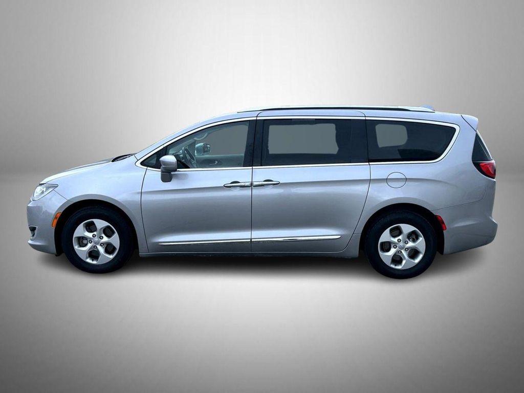 used 2017 Chrysler Pacifica car, priced at $13,198