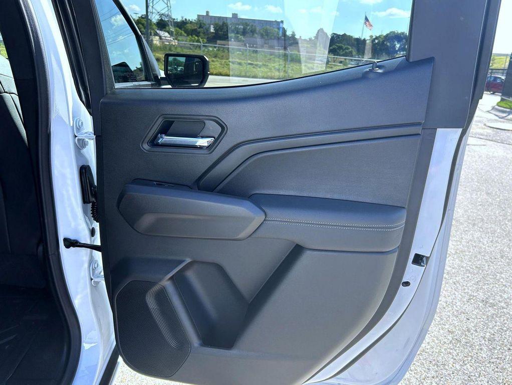 new 2026 Chevrolet Colorado car, priced at $45,199