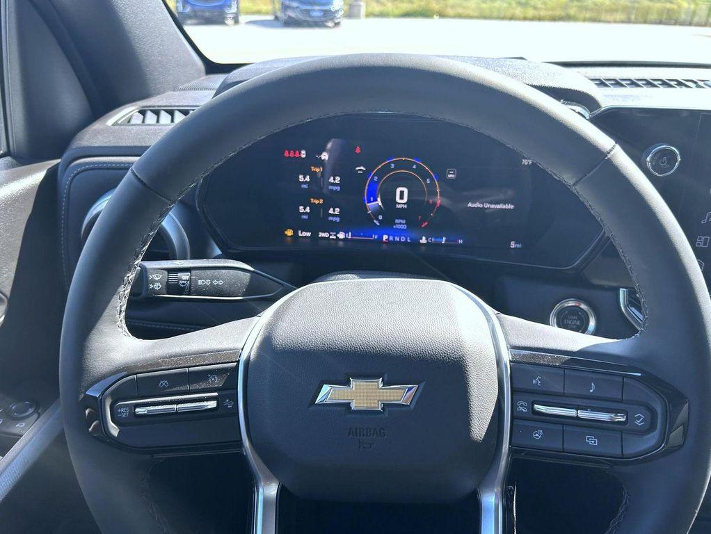 new 2026 Chevrolet Colorado car, priced at $45,199
