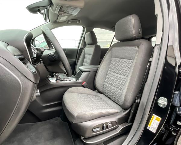 used 2023 Chevrolet Equinox car, priced at $24,450