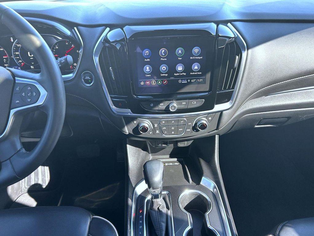 used 2023 Chevrolet Traverse car, priced at $38,053