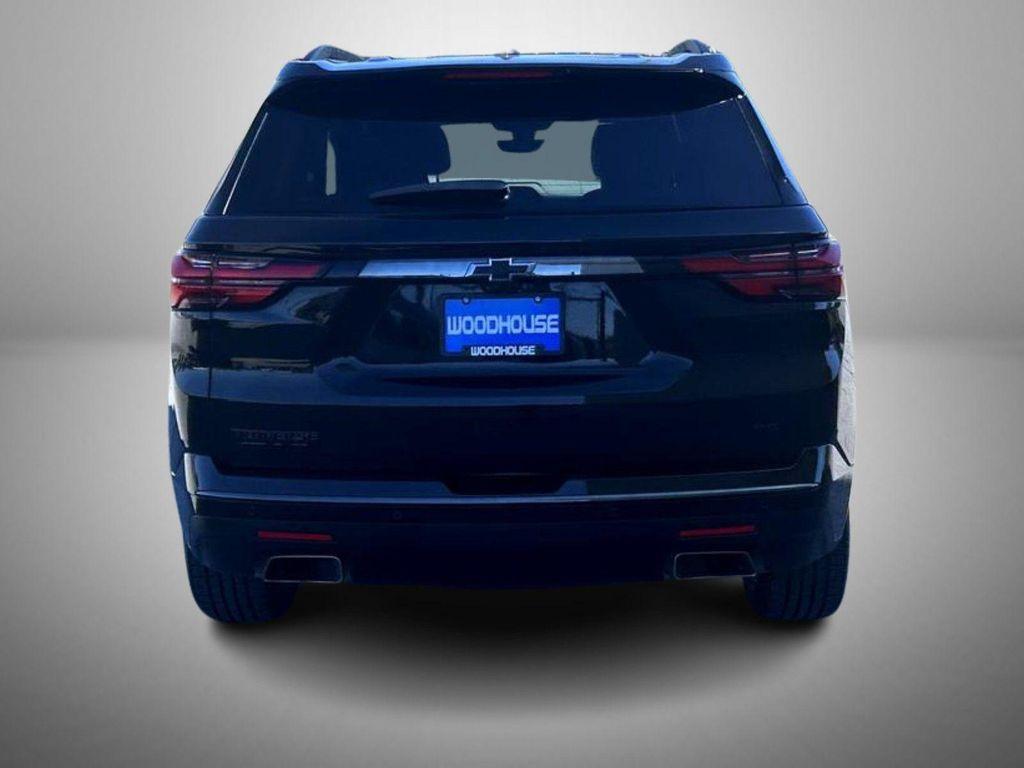 used 2023 Chevrolet Traverse car, priced at $38,053