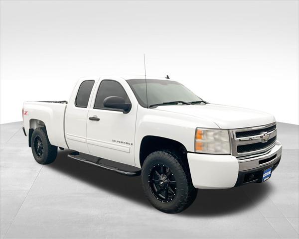 used 2009 Chevrolet Silverado 1500 car, priced at $9,995