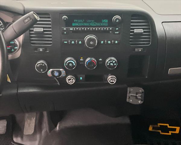 used 2009 Chevrolet Silverado 1500 car, priced at $9,995