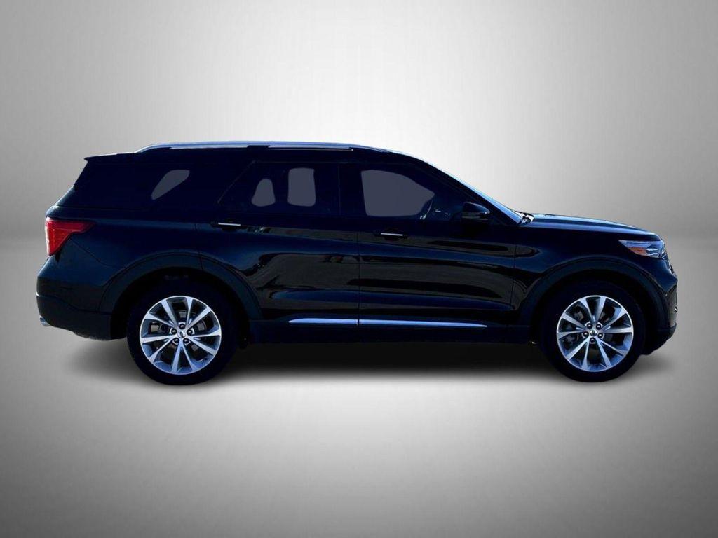 used 2023 Ford Explorer car, priced at $43,104