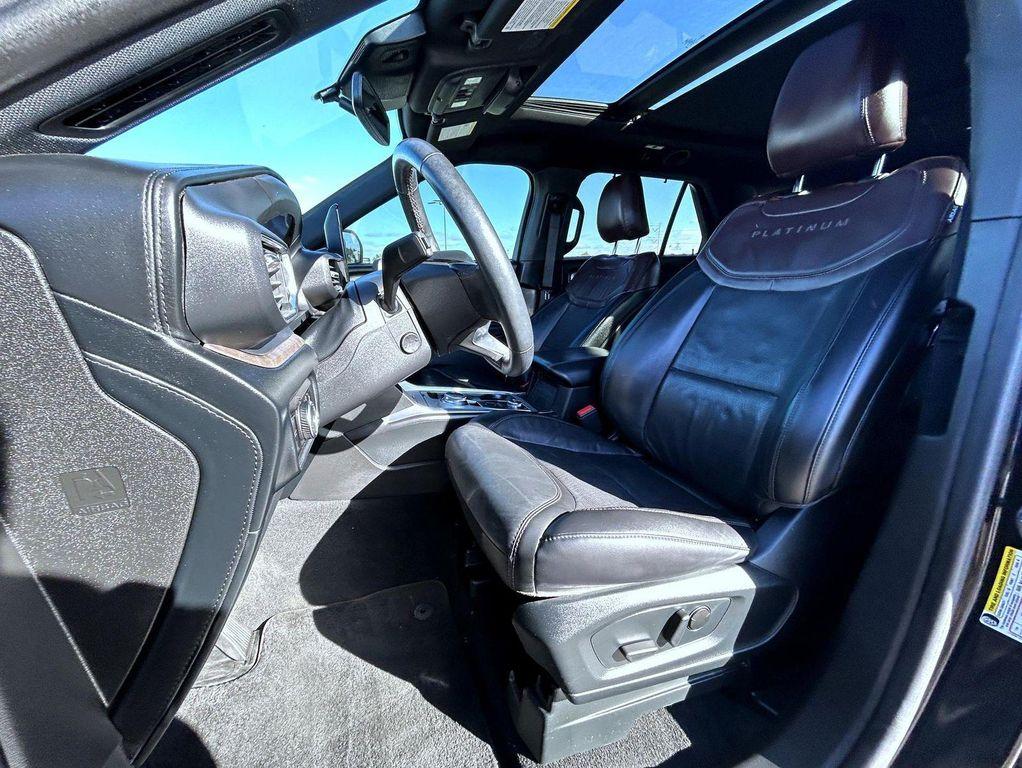 used 2023 Ford Explorer car, priced at $43,104