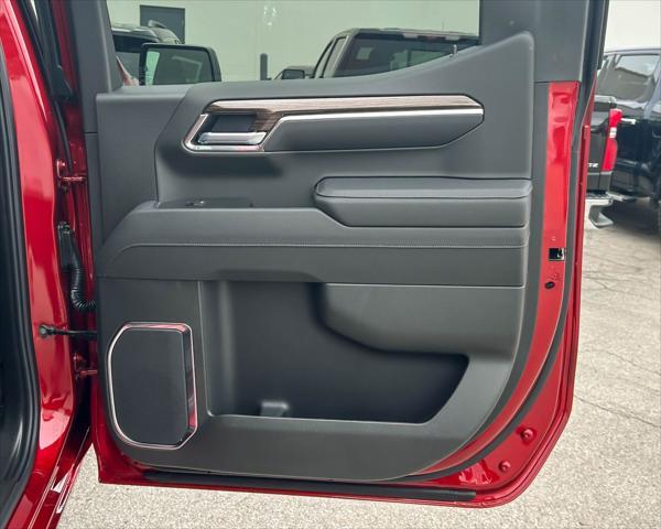 new 2025 Chevrolet Silverado 1500 car, priced at $68,613
